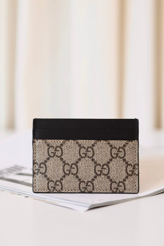 Gucci monogram card holder