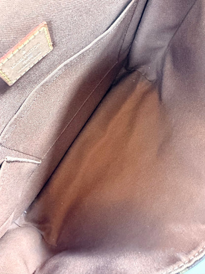 Louis Vuitton Messenger bag monogram