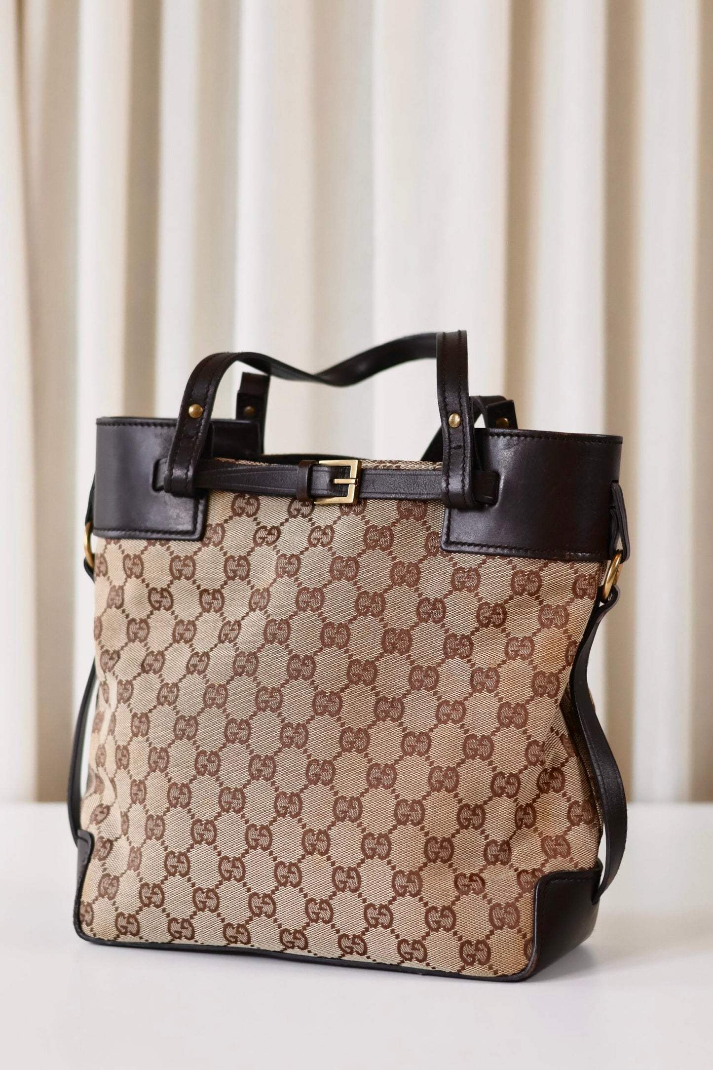 Gucci handbag monogram