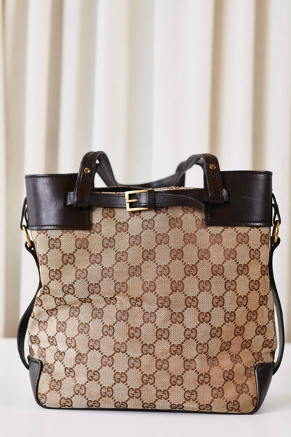 Gucci handbag monogram