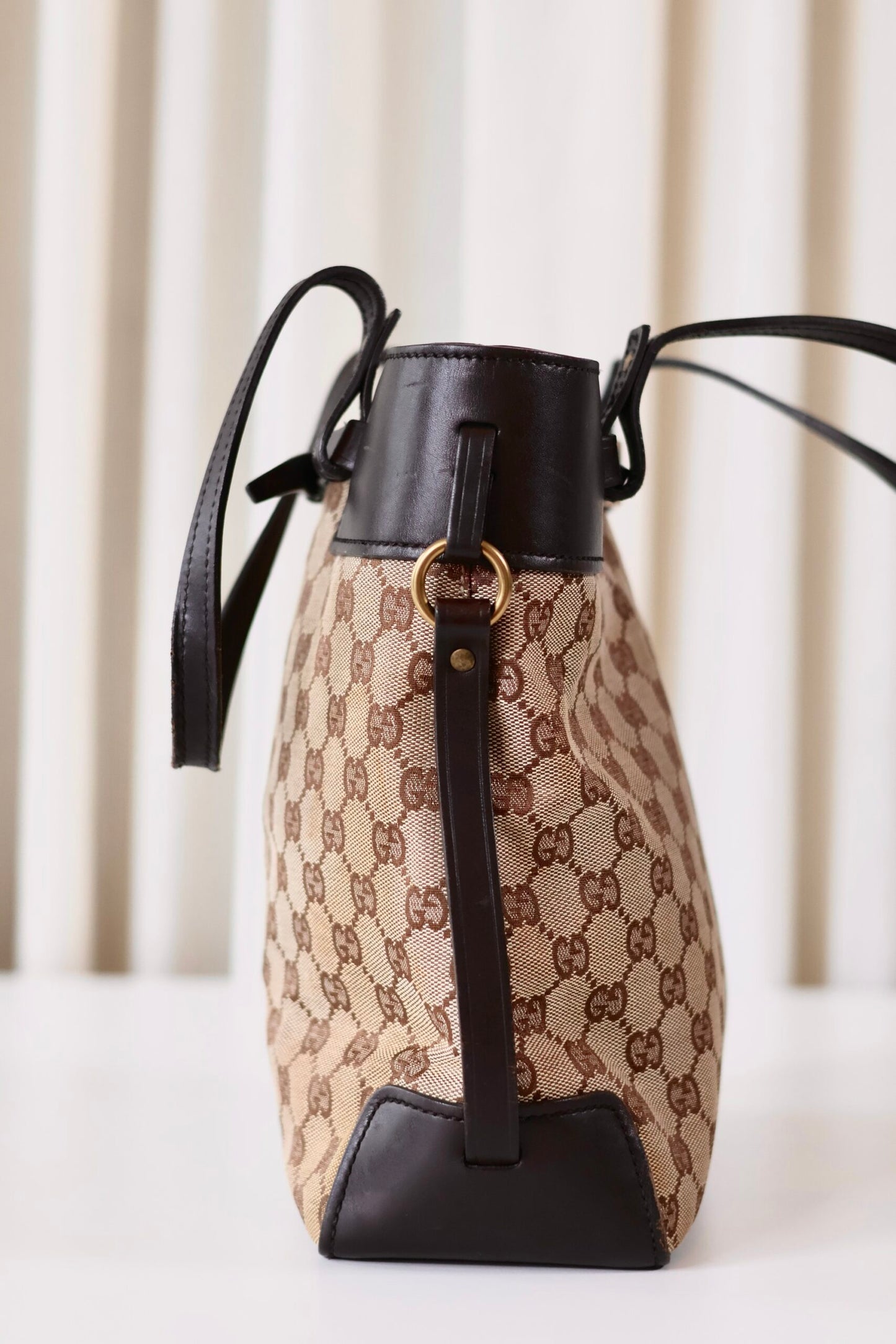 Gucci handbag monogram