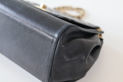 Chanel Reissue shoulder bag black