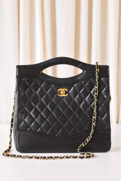 Chanel vintage 31 black