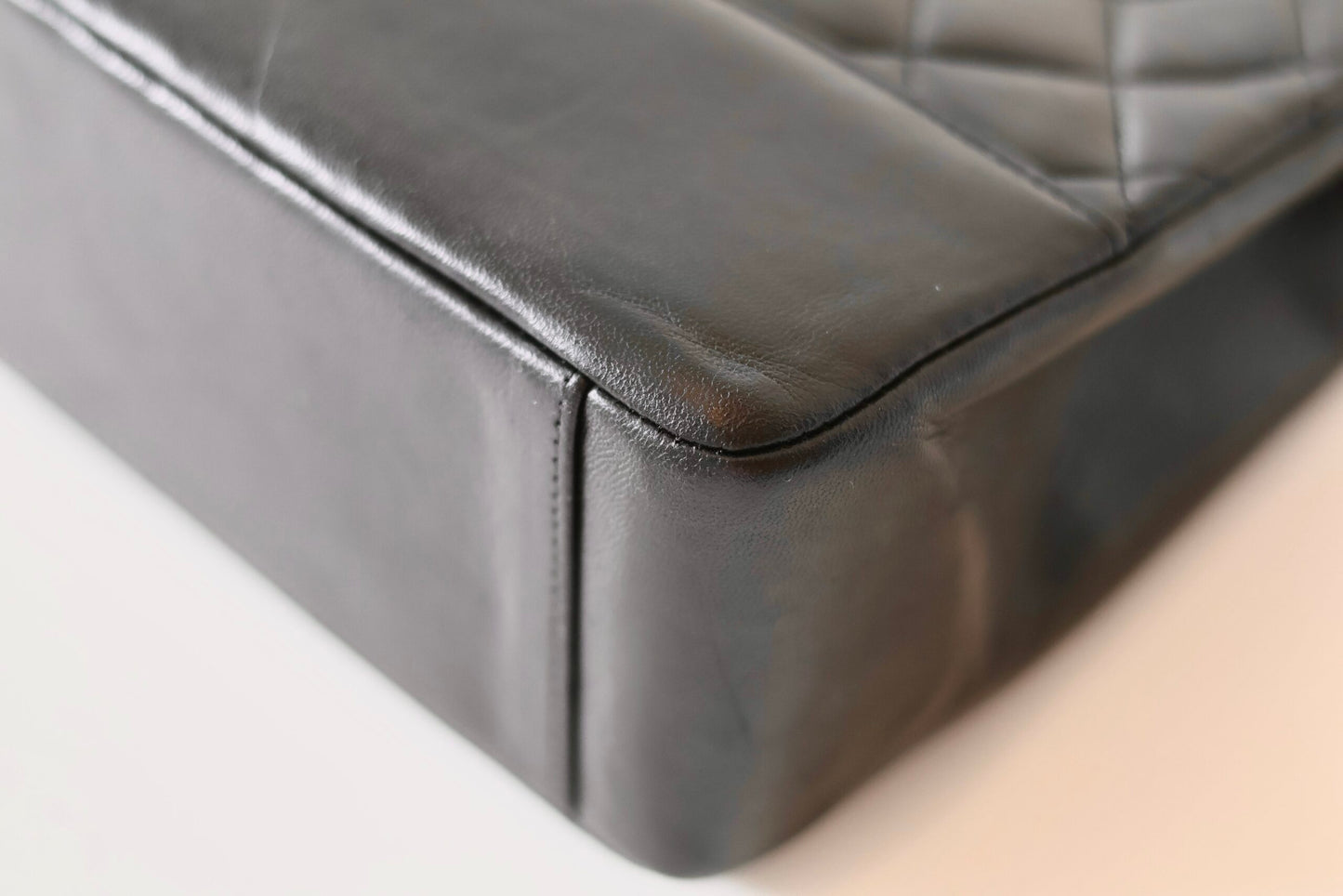 Chanel vintage 31 black