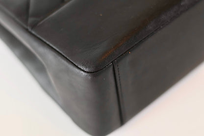 Chanel vintage 31 black
