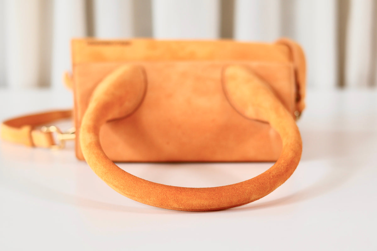 Jacquemus Le Grand Chiquto Orange