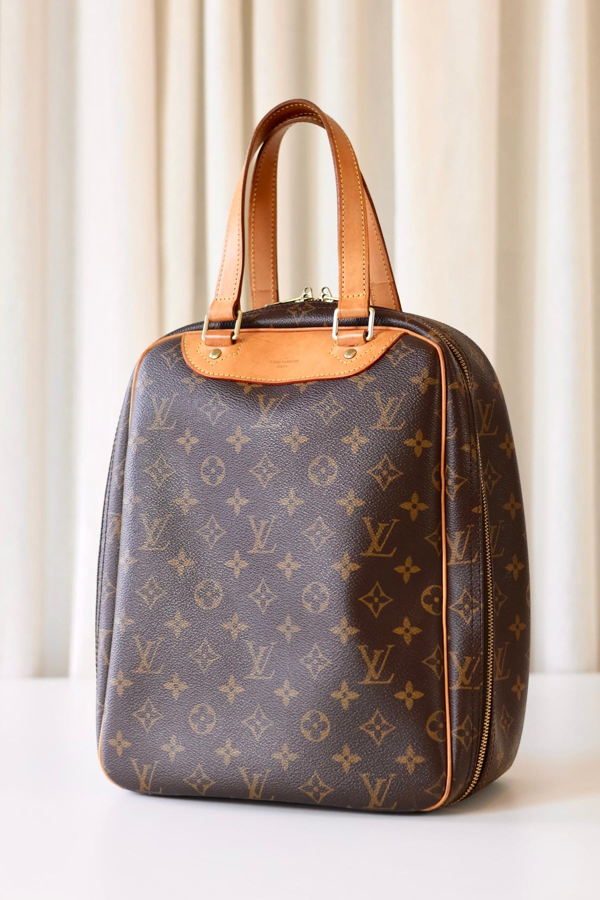 Louis Vuitton Deauville Vertical monogram