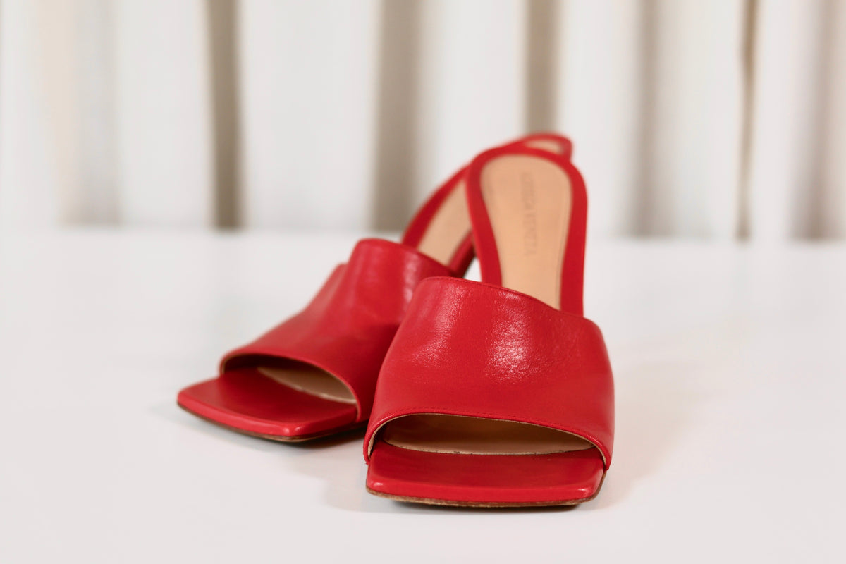 Bottega Veneta Heels Red