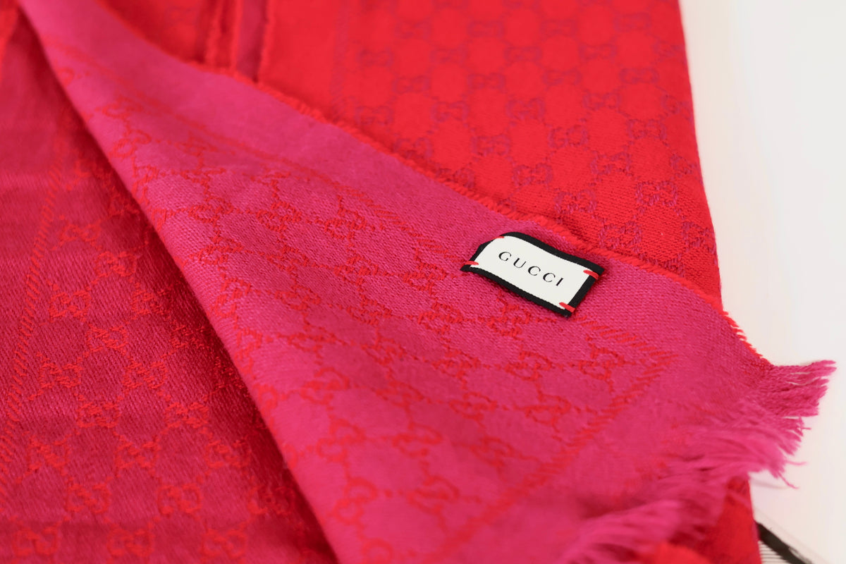 Gucci GG Scarf Red - Pink