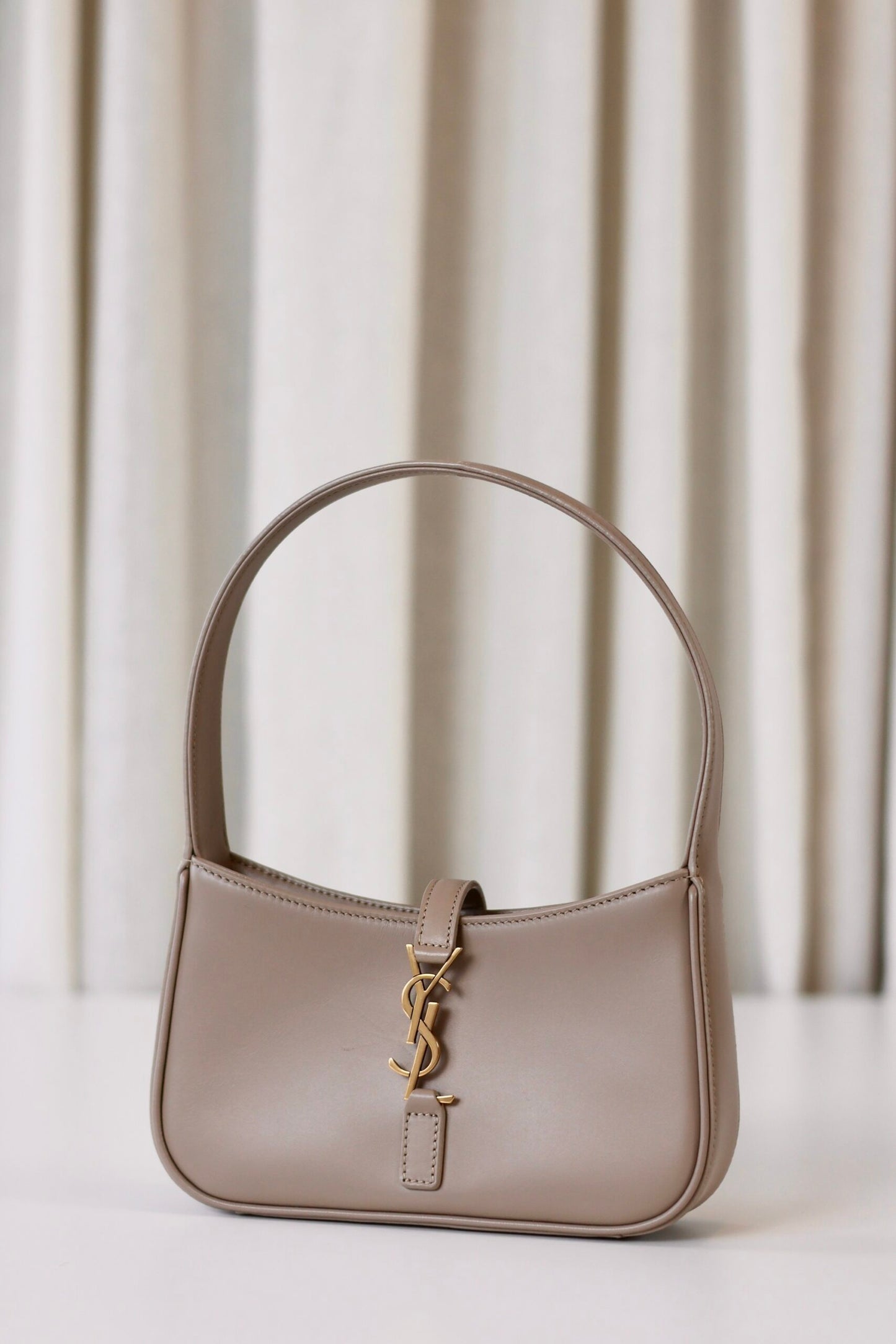 Saint Laurent mini hobo beige