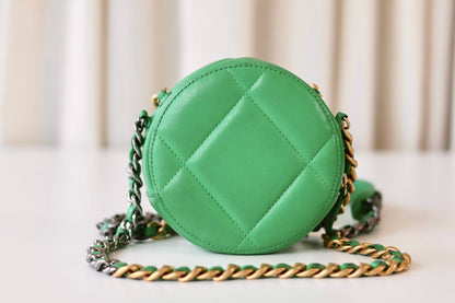 Chanel 19 crossbody
