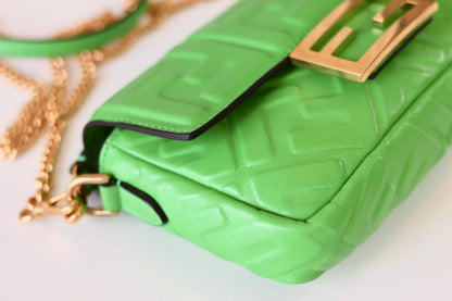 Fendi baquette mini green