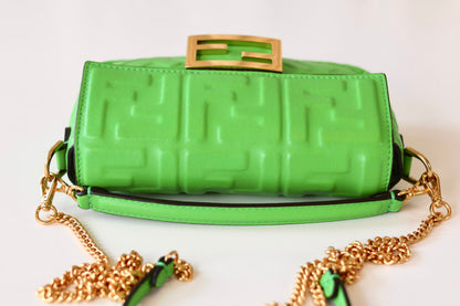 Fendi baquette mini green