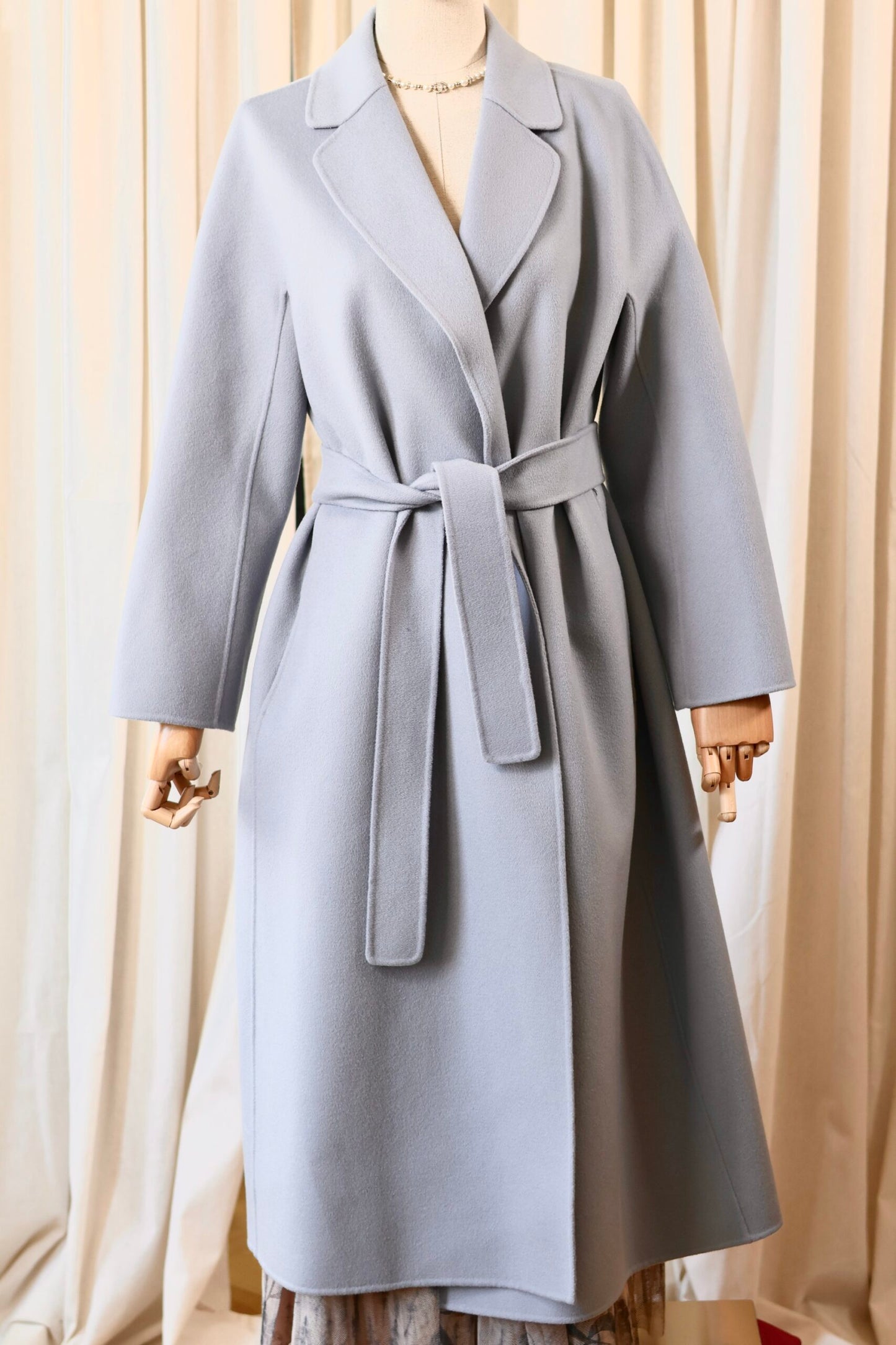 Max Mara cucito a mano coat light blue