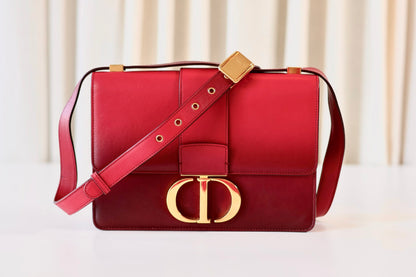Dior Montaigne 30 red