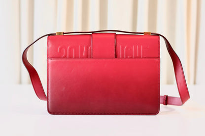 Dior Montaigne 30 red