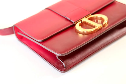 Dior Montaigne 30 red