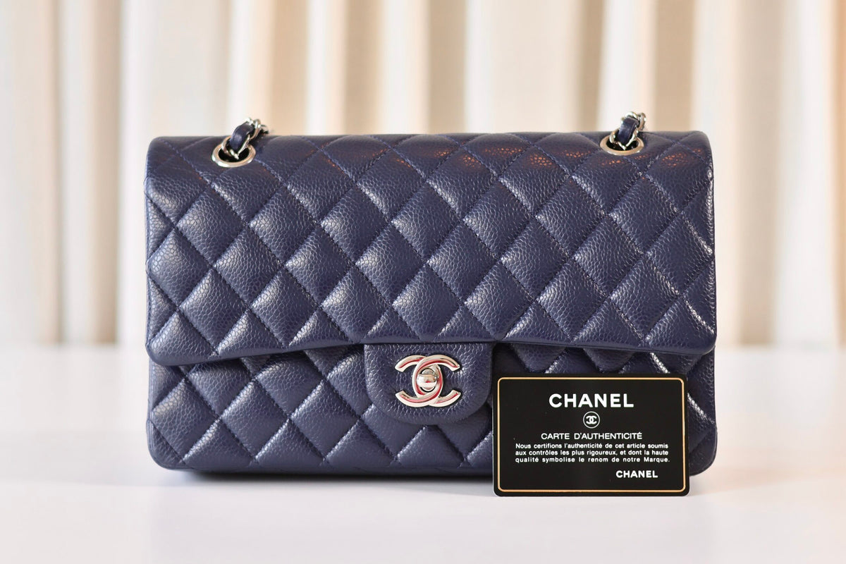 Chanel navy medium classic double flap bag