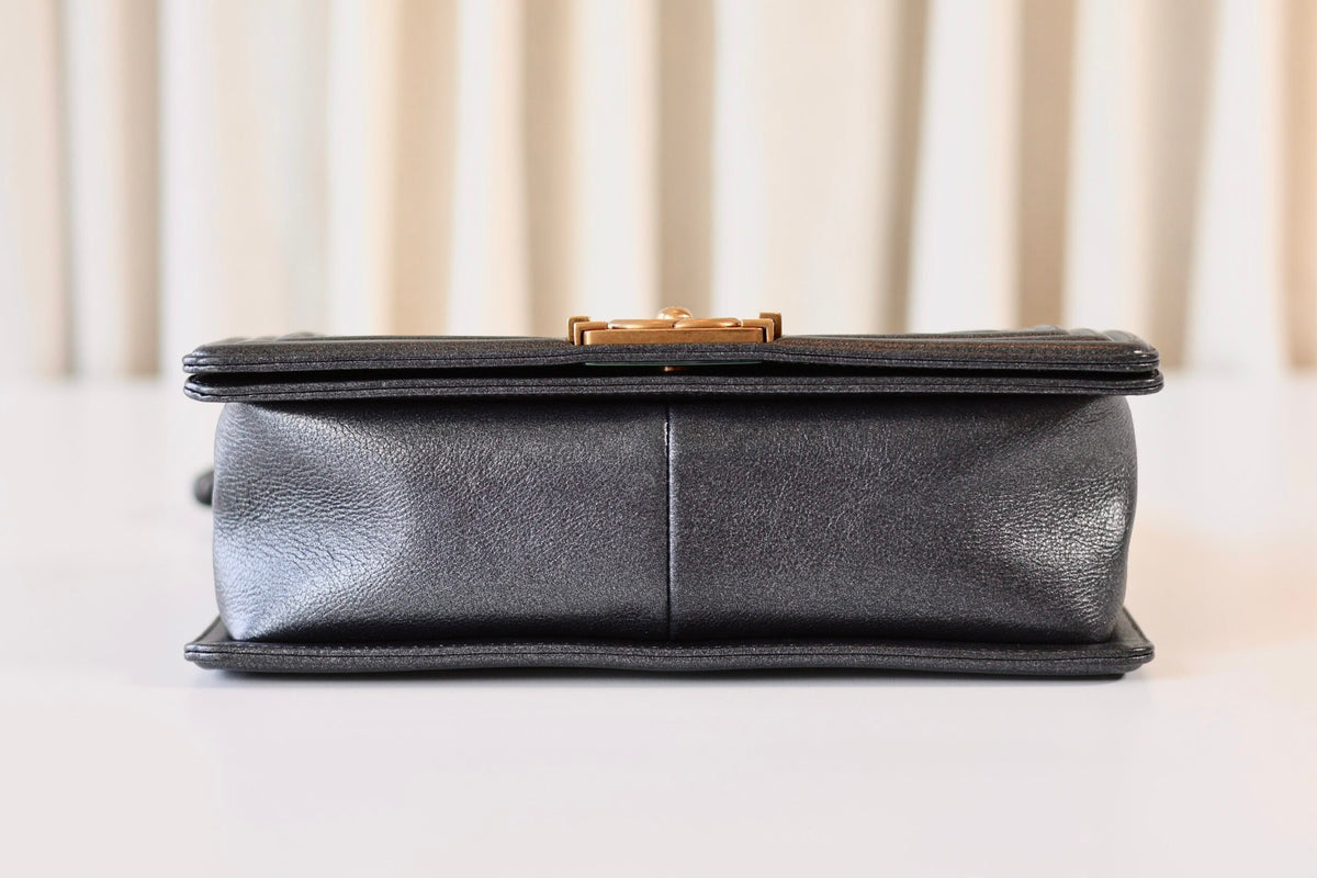 Chanel boy bag medium metallic grey