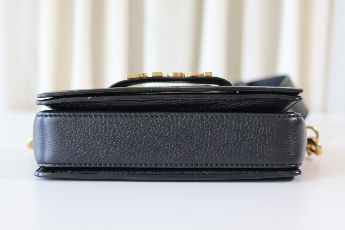 Dior Revolution black