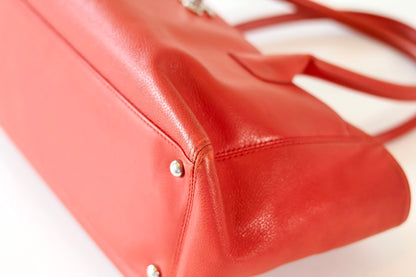 Chanel executive tote bag small