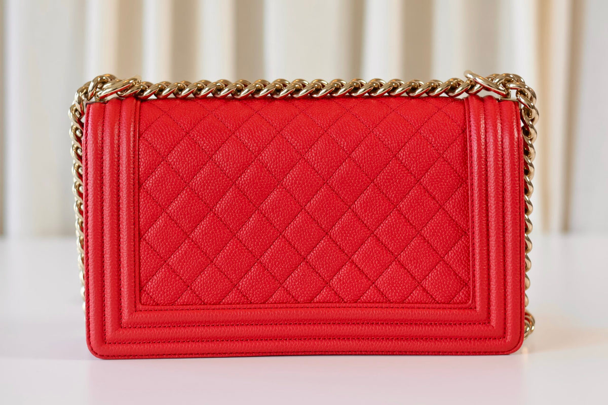 Chanel boy bag medium coral