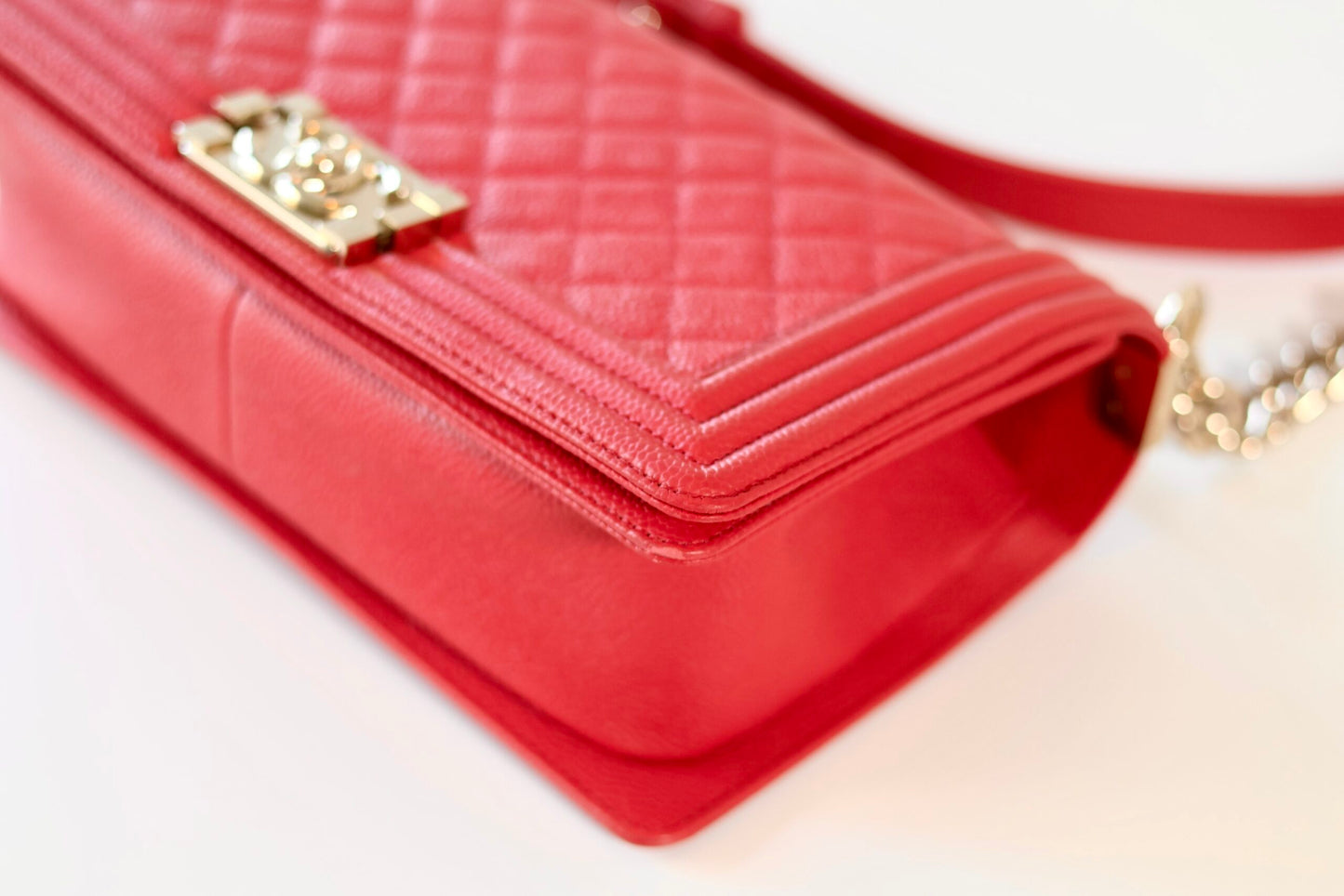 Chanel boy bag medium coral