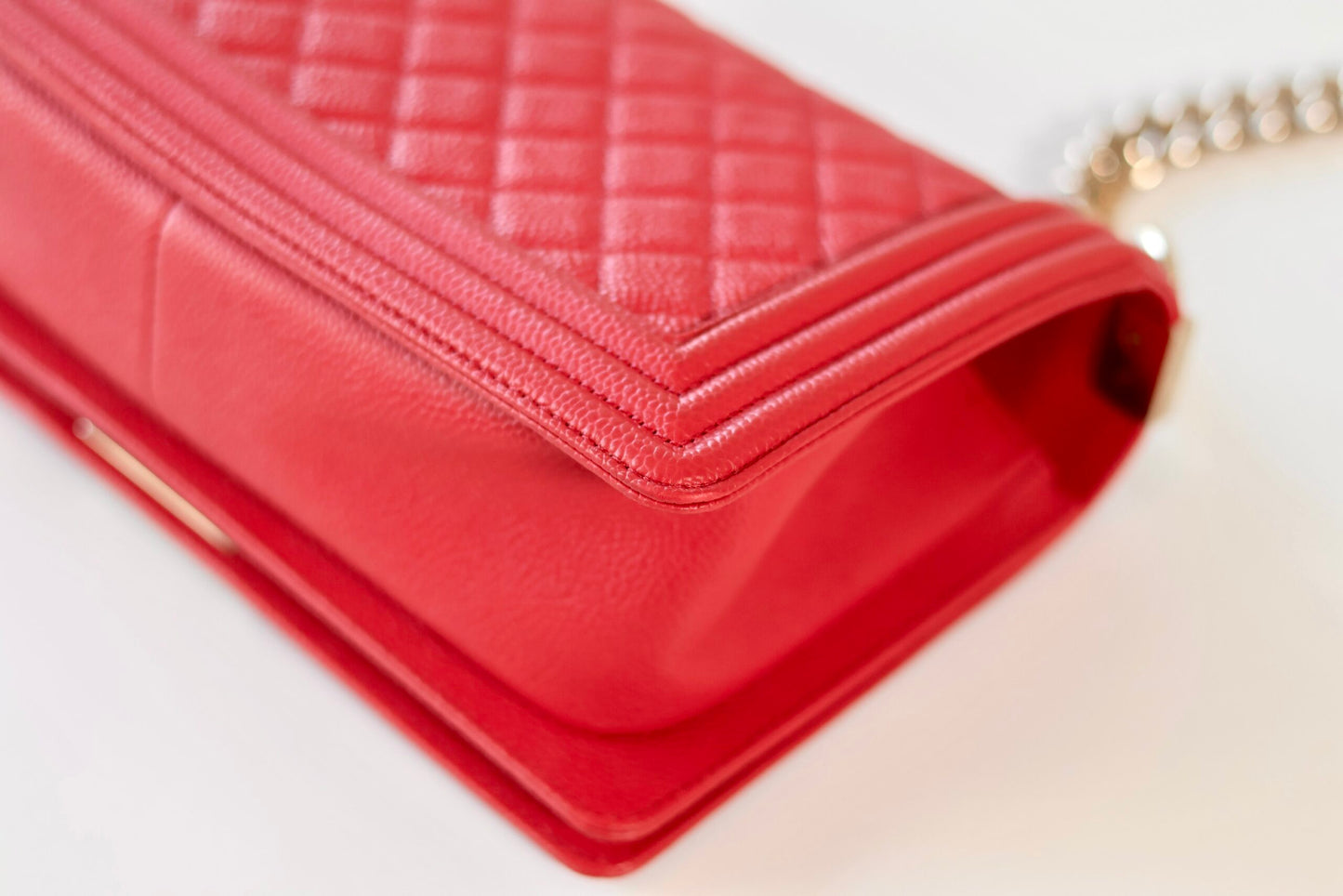 Chanel boy bag medium coral
