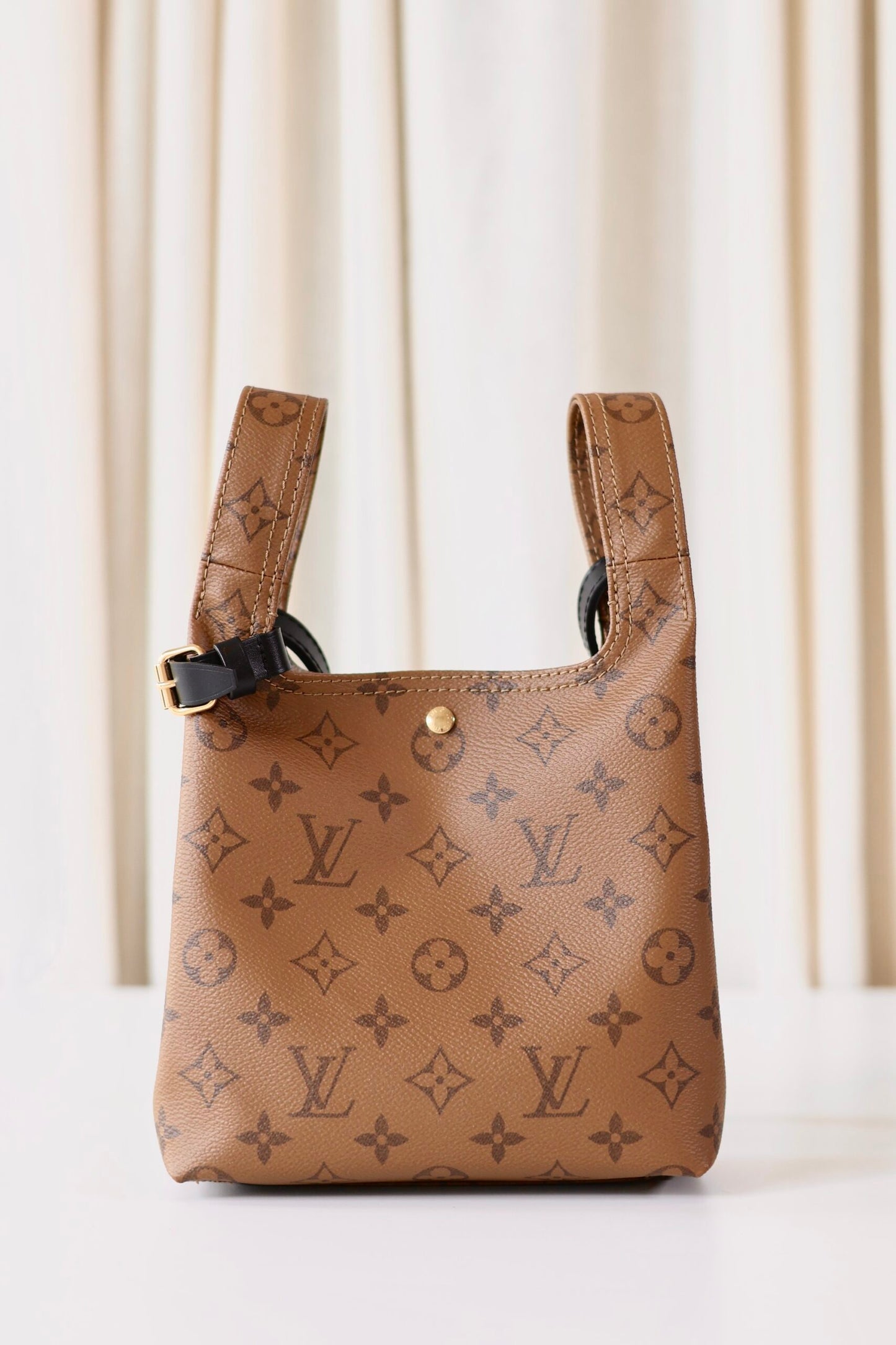 Louis Vuitton Atlantis reversible monogram