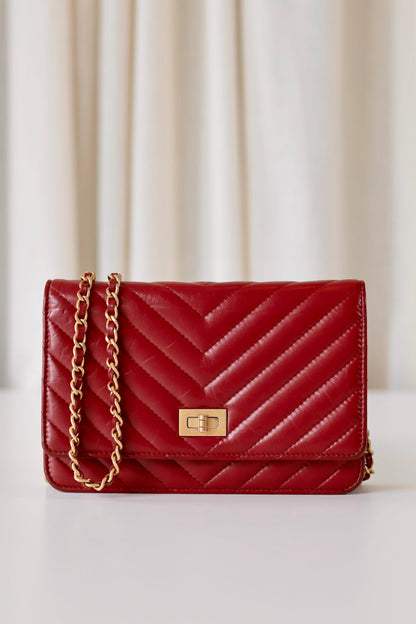 Chanel Reissue wallet on chain