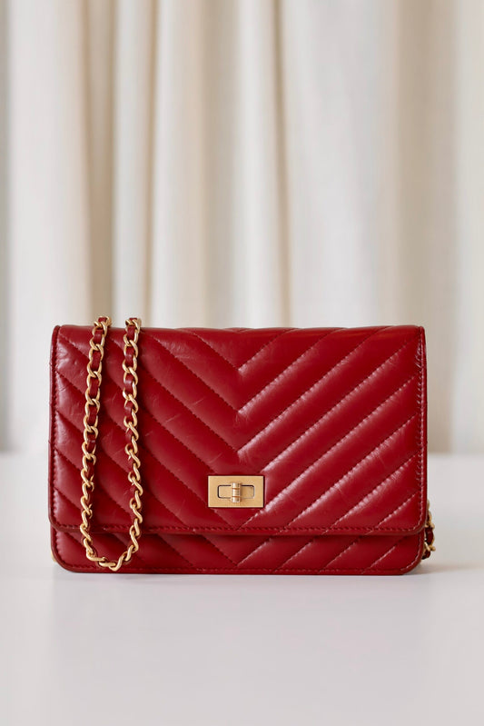 Chanel Reissue wallet on chain