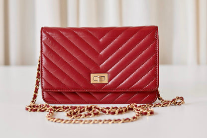 Chanel Reissue wallet on chain