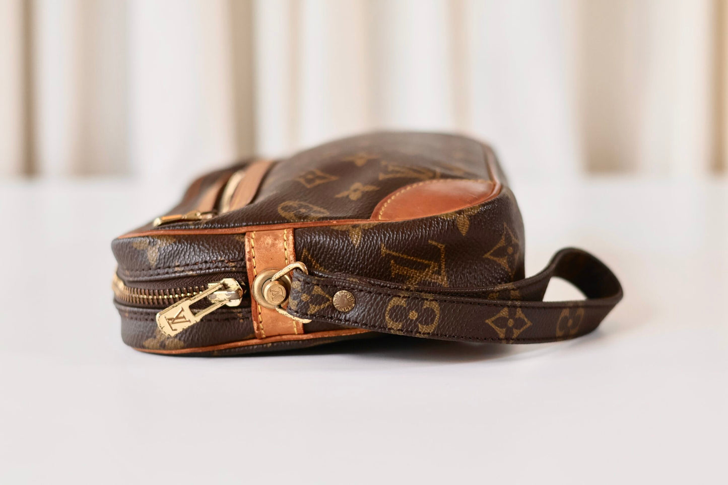 Louis Vuitton Clutch monogram