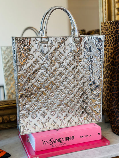 Louis Vuitton Sac Plat Monogram Silver Miroir