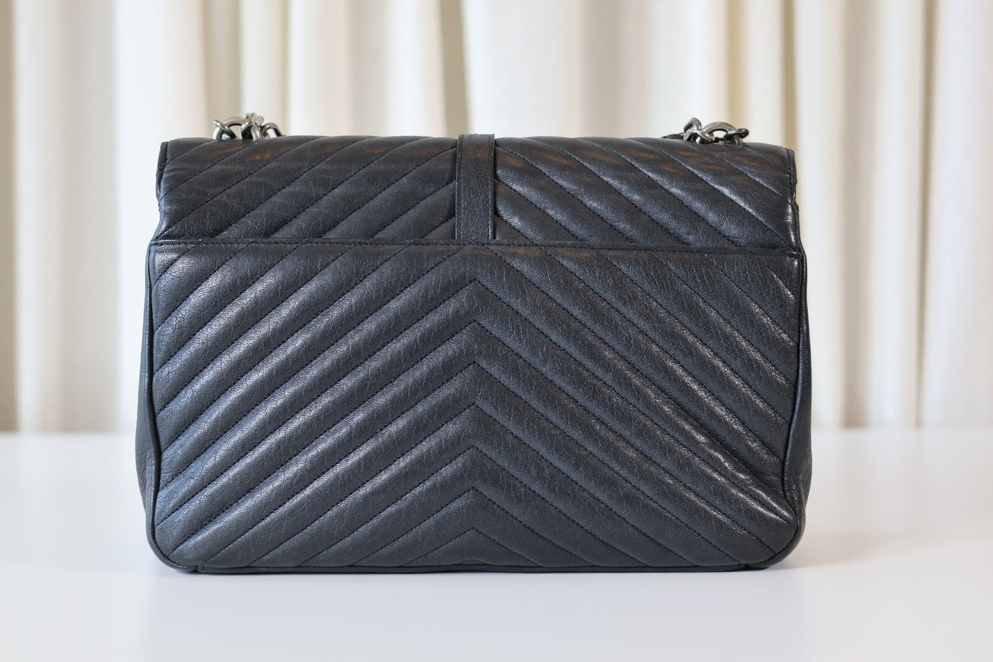 Saint Laurent College large
