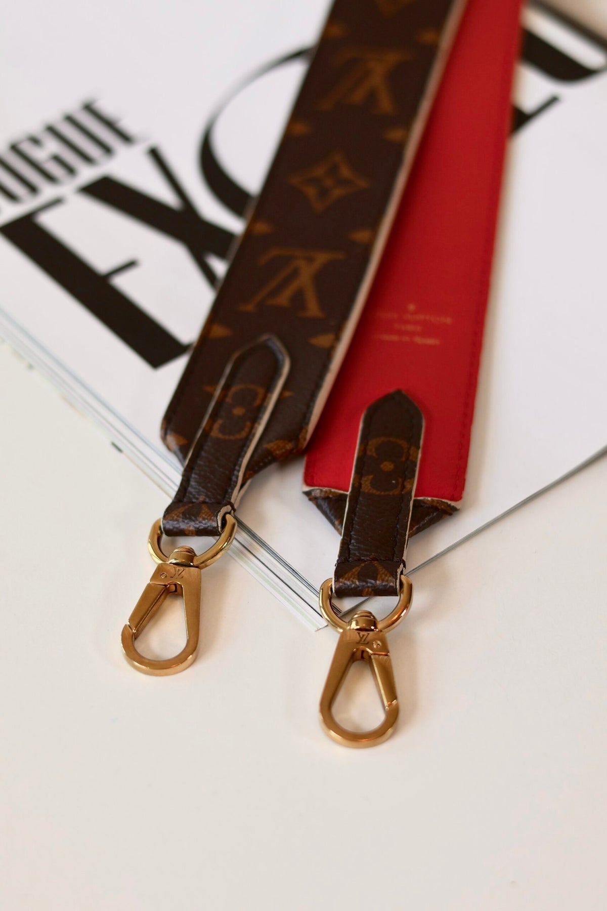 Louis Vuitton reversible monogram strap
