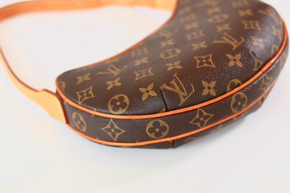 Louis Vuitton Croissant PM