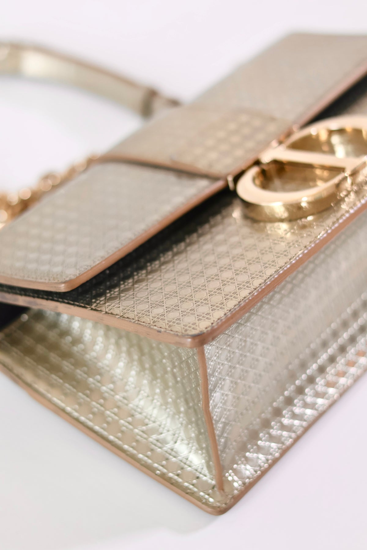 Dior Montaigne 30 Metallic Champagne