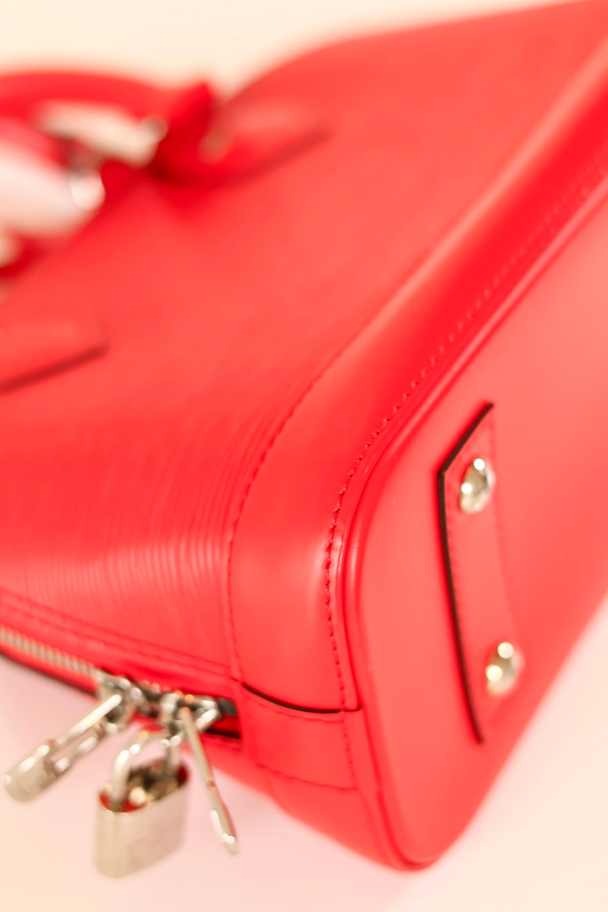 Louis Vuitton Alma BB Red Epi