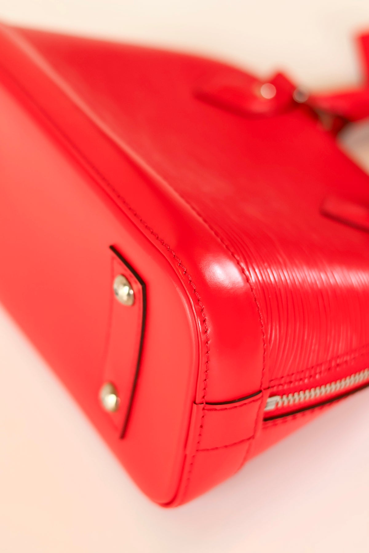 Louis Vuitton Alma BB Red Epi