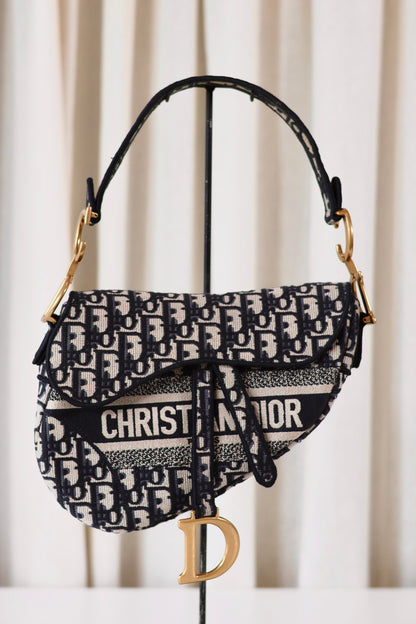Dior Saddle Bag Oblique Medium