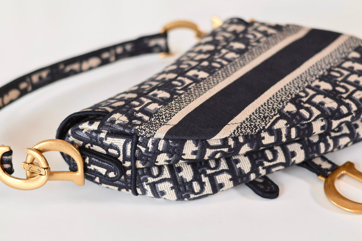 Dior Saddle Bag Oblique Medium