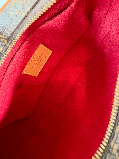 Louis Vuitton Croissant PM