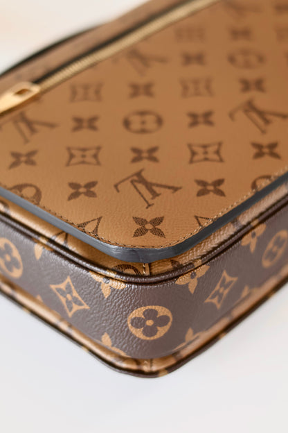 Louis Vuitton Pochette Metis Reverse Monogram