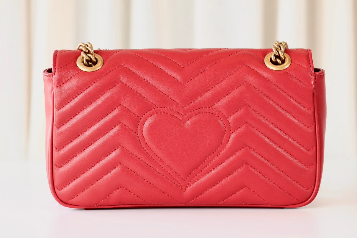 Gucci GG Marmont Medium Red