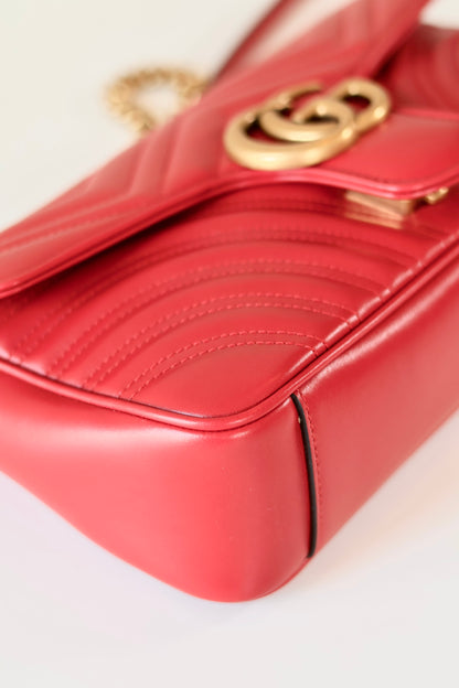 Gucci GG Marmont Medium Red
