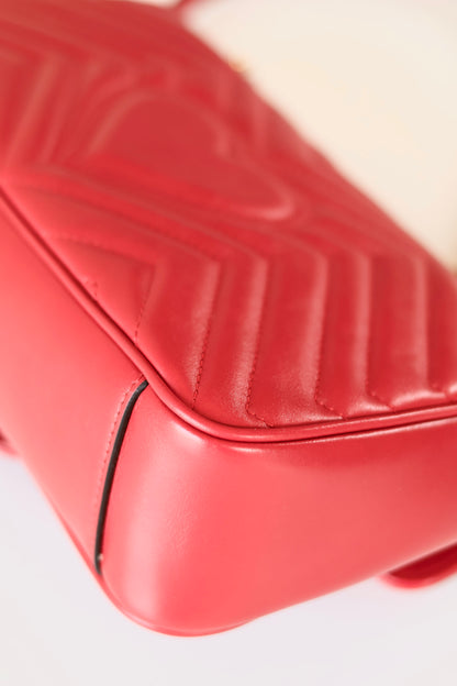 Gucci GG Marmont Medium Red
