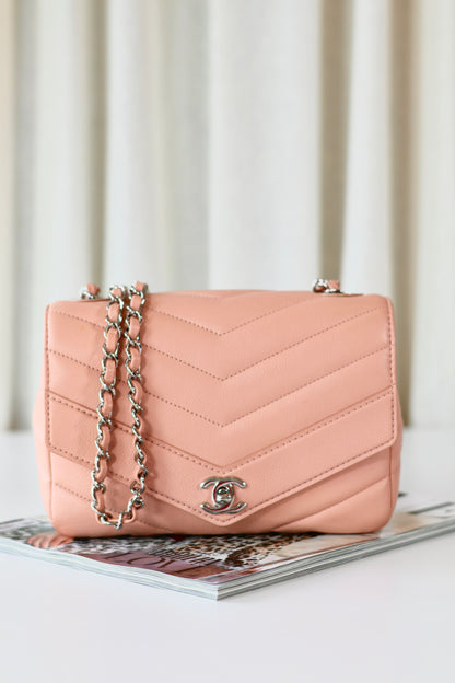 Chanel Single Flap Bag Light Pink