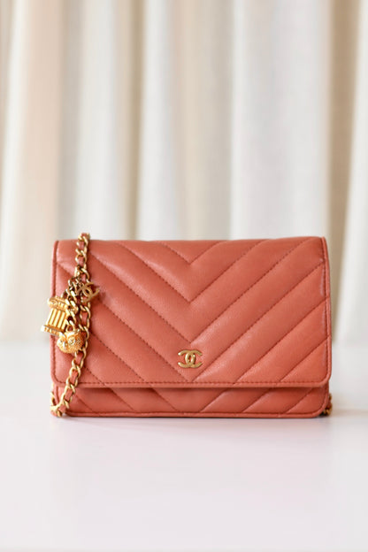 Chanel Chevron Wallet On Chain