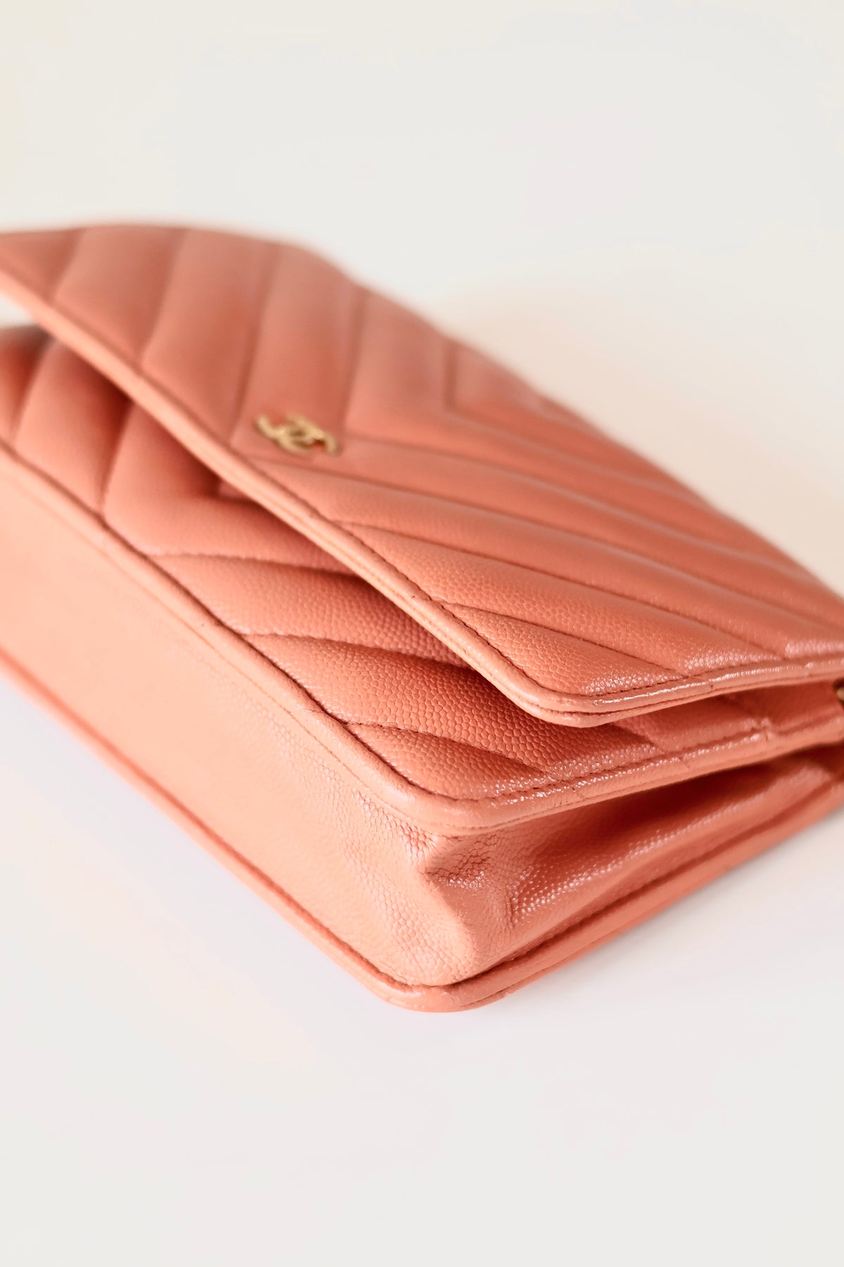 Chanel Chevron Wallet On Chain